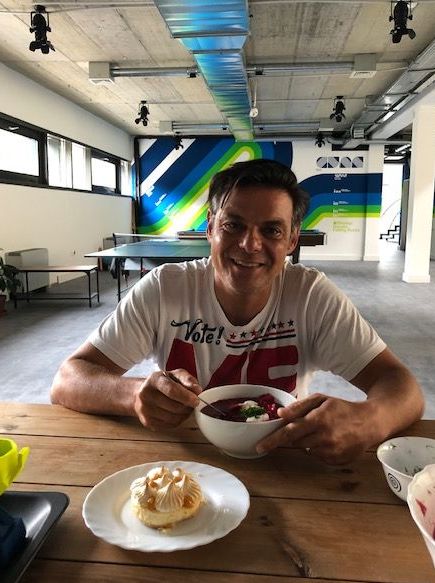 Fűszeres szilvakrémleves túrógombóccal (Szikszai Rémusz)