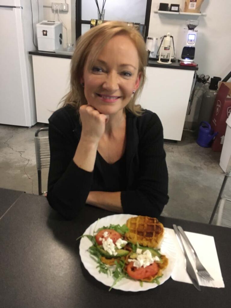 Édesburgonya gofri kecskesajttal (Bozó Andi)