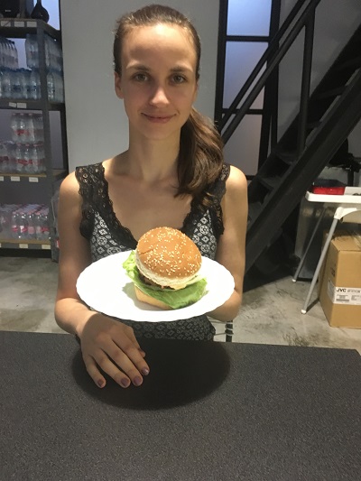 Vegán hamburger (Törőcsik Franciska)