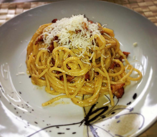 Pasta alla carbonara (Polyák Lilla)